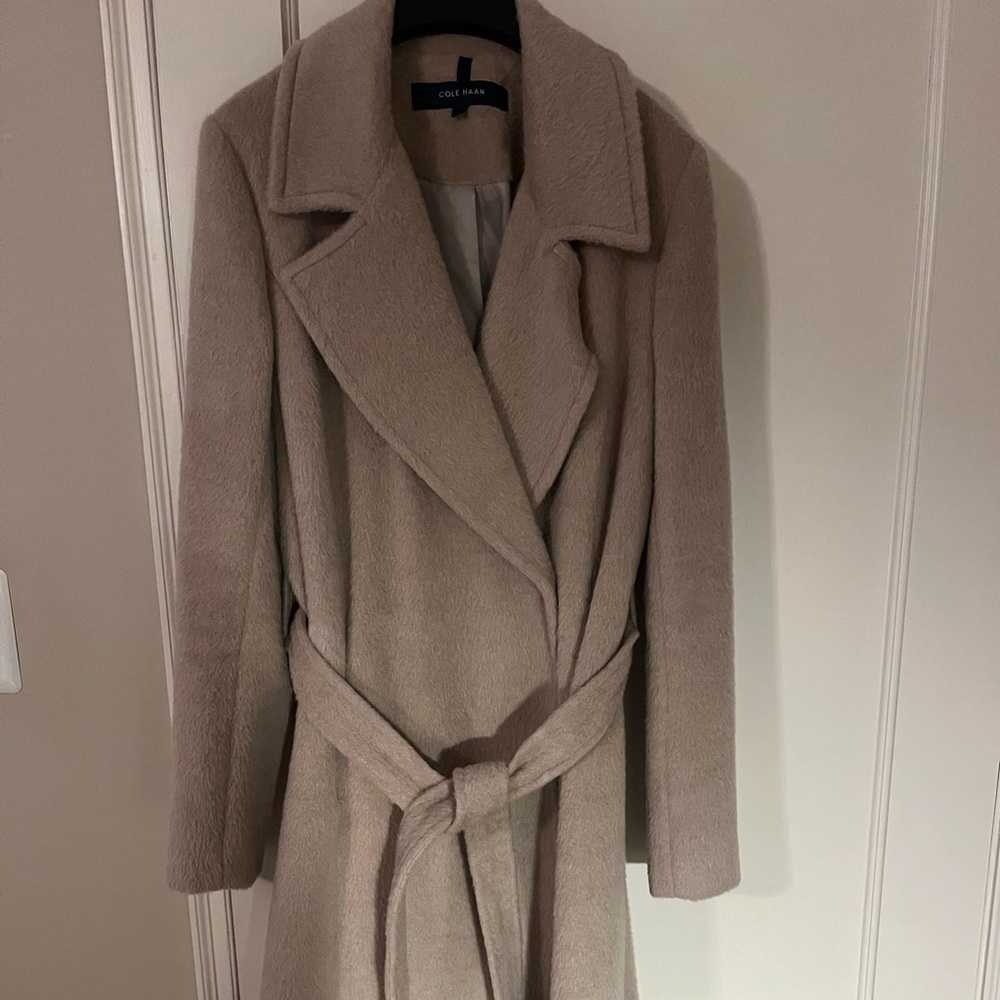 Gorgeous, never worn Cole Haan coat. Pet free/smoke free.